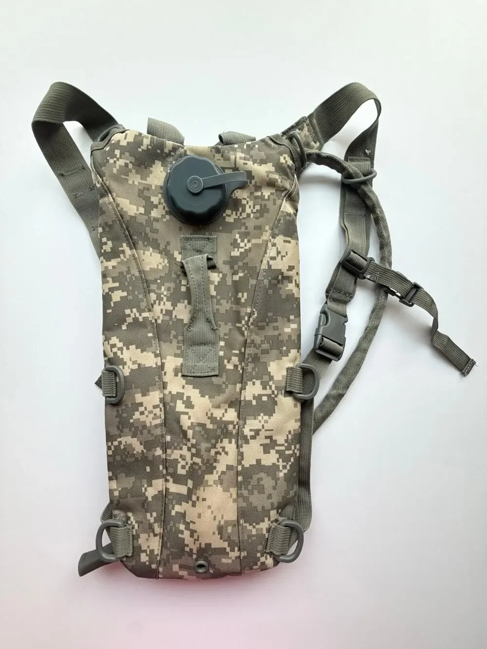ACU Digital Camo Hydration Pack — Complete with 3L Bladder, Military Style